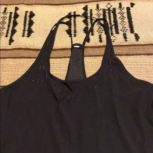 Lululemon tank. Size 6.
